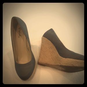 Qupid espadrilles size 6.5